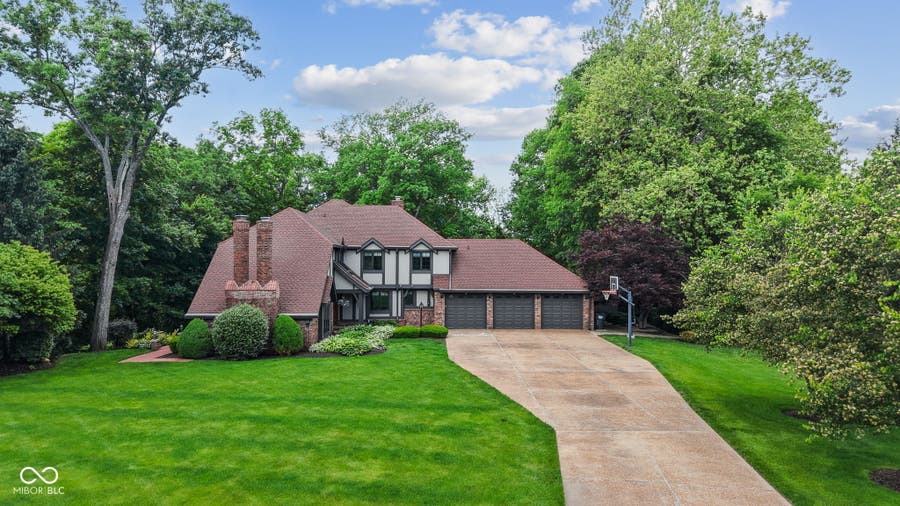 Property photo for 3346 Delta Drive, Greenwood, IN