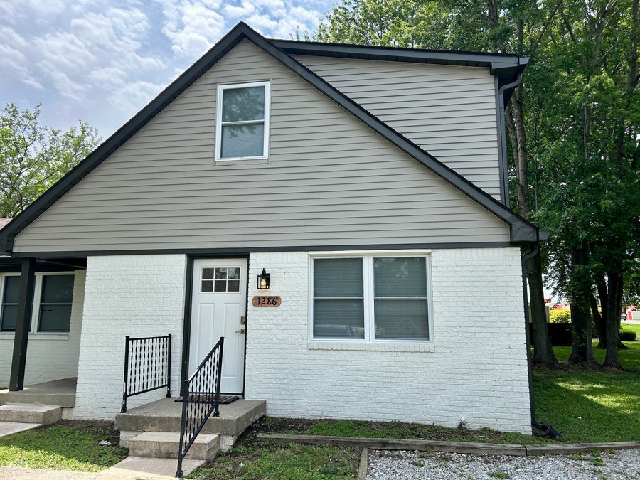 Property photo for 1286 Stonegate Road, Greenwood, IN