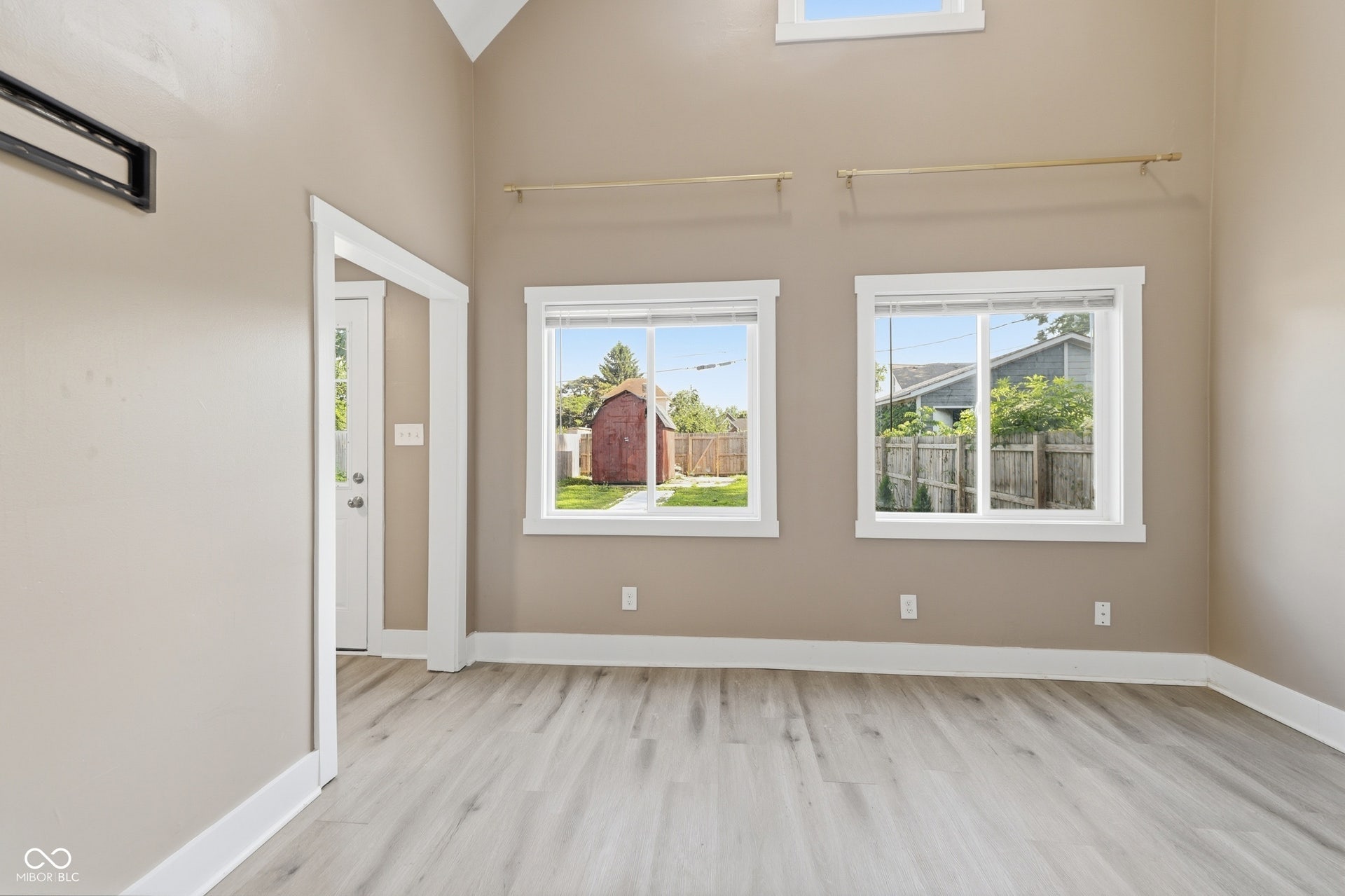 261 E Minnesota Street, Indianapolis, IN 46225