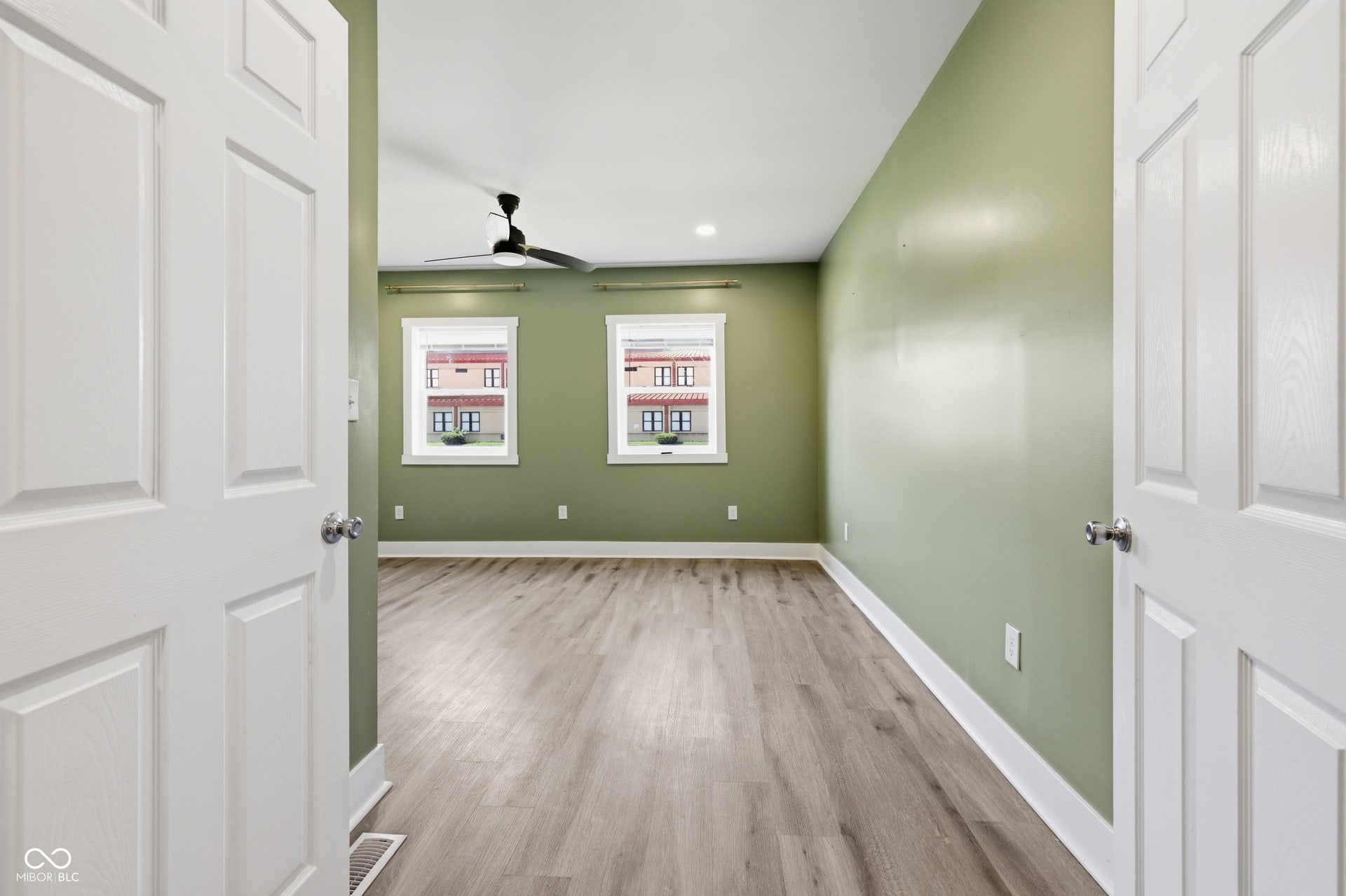 261 E Minnesota Street, Indianapolis, IN 46225