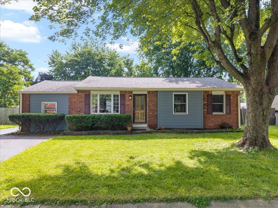 Property photo for 121 Coronado Road, Indianapolis, IN
