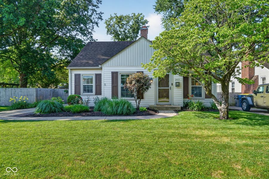 Property photo for 2417 Baur Drive, Indianapolis, IN