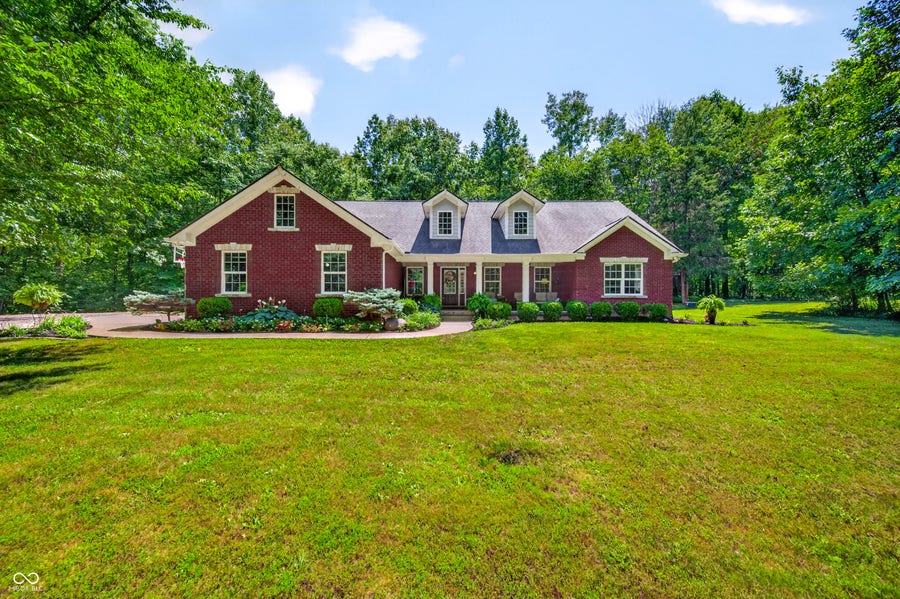 Property photo for 7197 E Pine Needle Lane, Morgantown, IN