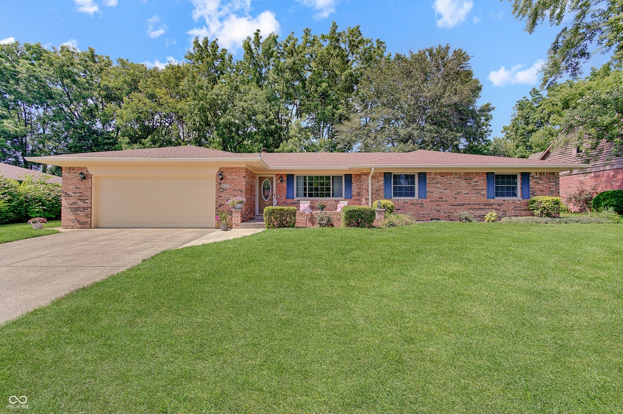 Property photo for 608 W Ralston Road, Indianapolis, IN