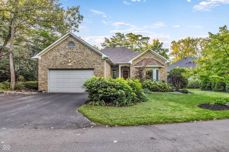 Property photo for 8069 Middle Bay Lane, Indianapolis, IN