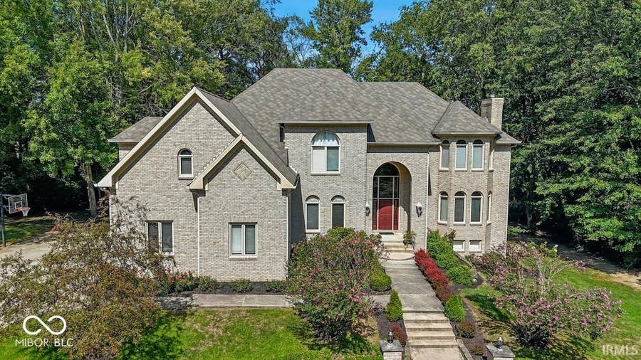 Property photo for 5300 W Autumn Springs Court, Muncie, IN