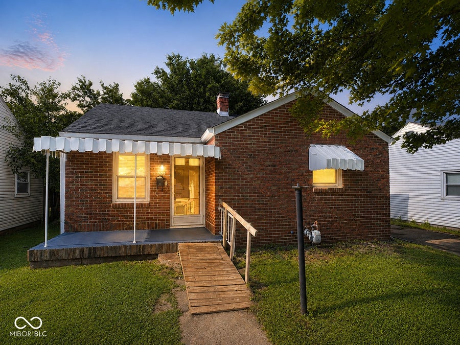 Property photo for 208 E 35th Street, Anderson, IN