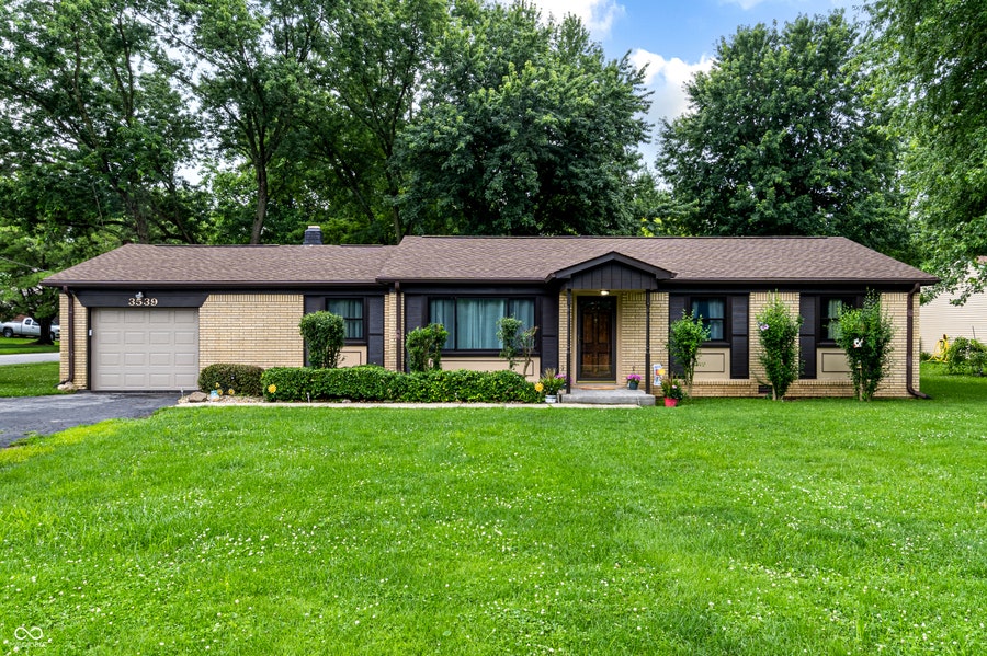 Property photo for 3539 E Southport Road, Indianapolis, IN