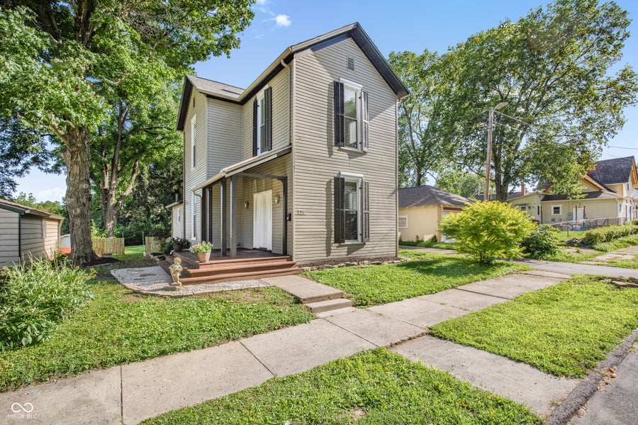 Property photo for 225 E Jackson, Knightstown, IN
