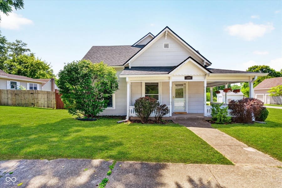 Property photo for 104 Walnut Street, Indianapolis, IN