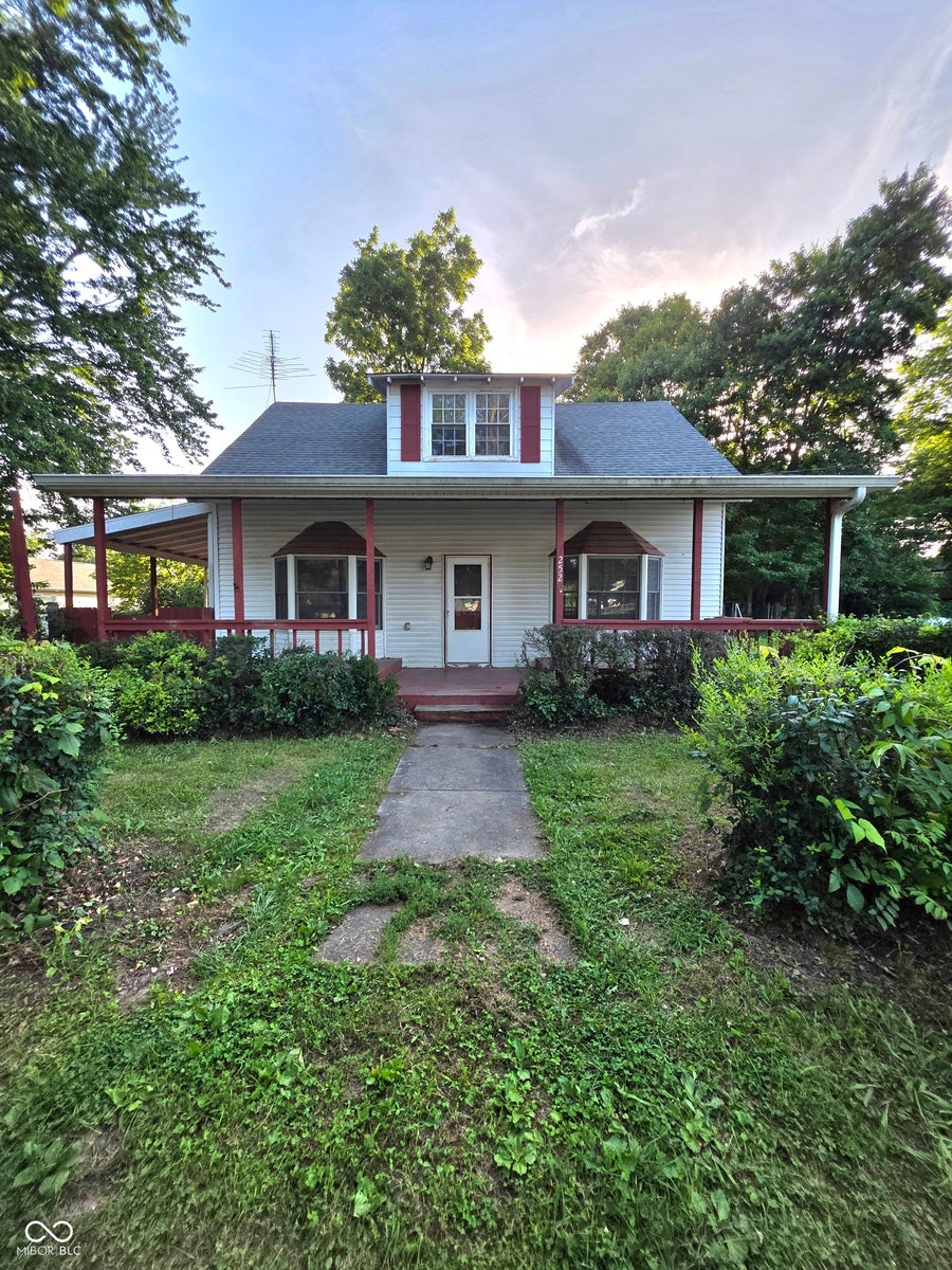 Property photo for 252 S Grant, Cloverdale, IN
