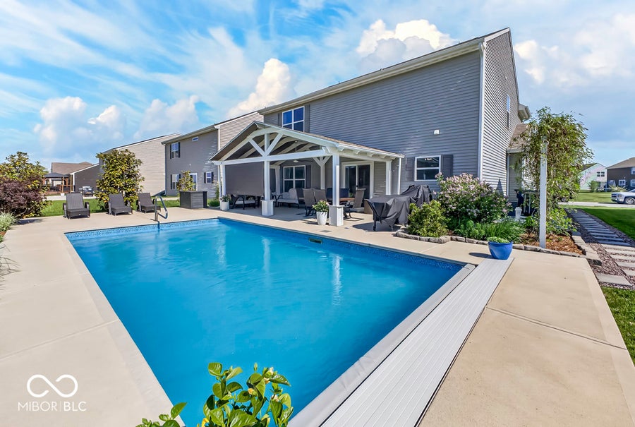 Property photo for 886 Starflower Trace, Greenwood, IN