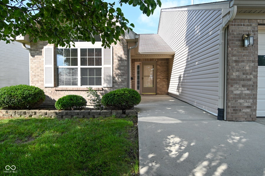 Property photo for 10721 Oriole Court, Indianapolis, IN