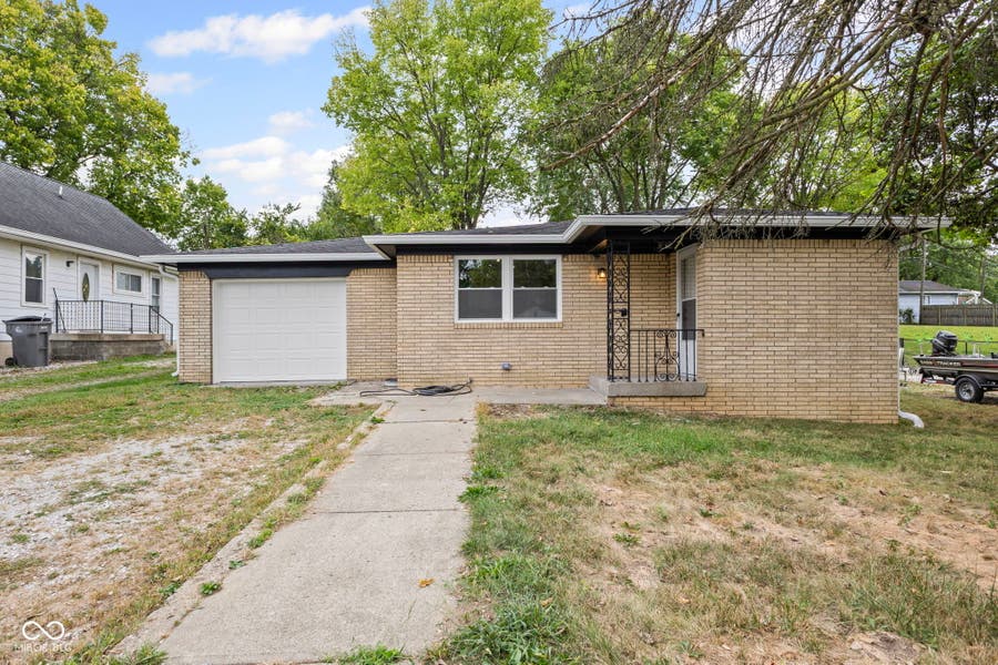 Property photo for 111 W Southern Avenue, Indianapolis, IN