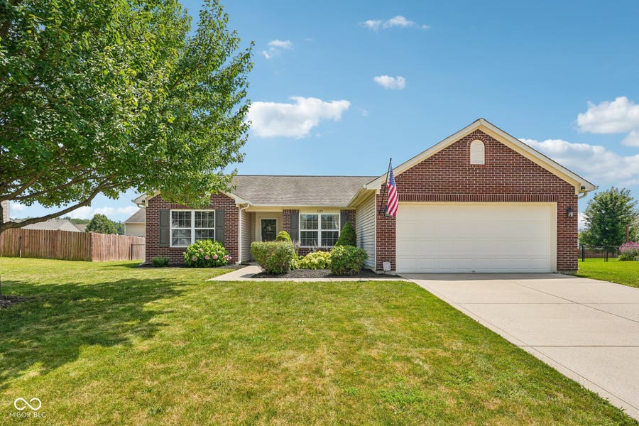 Property photo for 8151 Stonelick Drive, Avon, IN