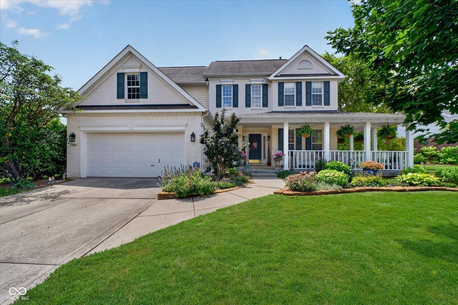 Property photo for 1720 Bentbrook Drive, Avon, IN