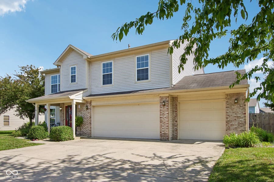 Property photo for 1103 Spring Meadow Court, Franklin, IN