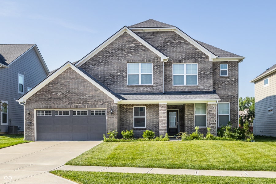 Property photo for 6845 Oakcrest Drive, McCordsville, IN