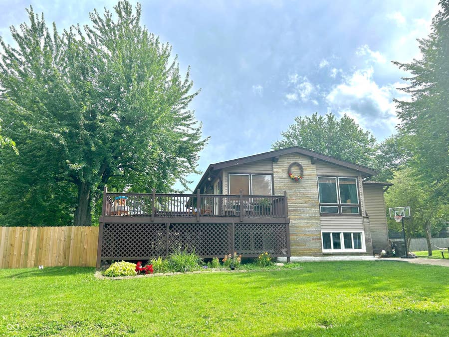 Property photo for 409 E Venoy Drive, Indianapolis, IN