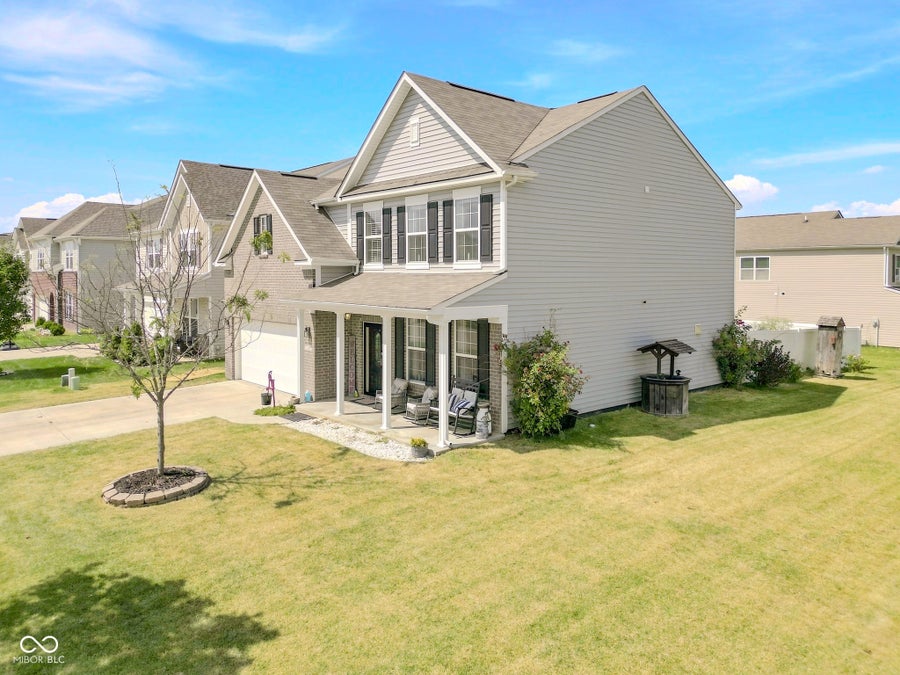 Property photo for 2146 Creek Bank Drive, Columbus, IN