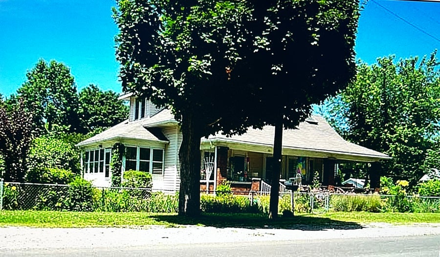 Property photo for 2052 Indiana Avenue, Columbus, IN