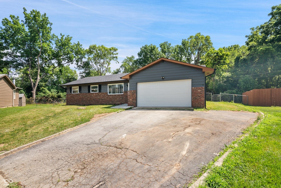 Property photo for 221 Fisher Court, Indianapolis, IN