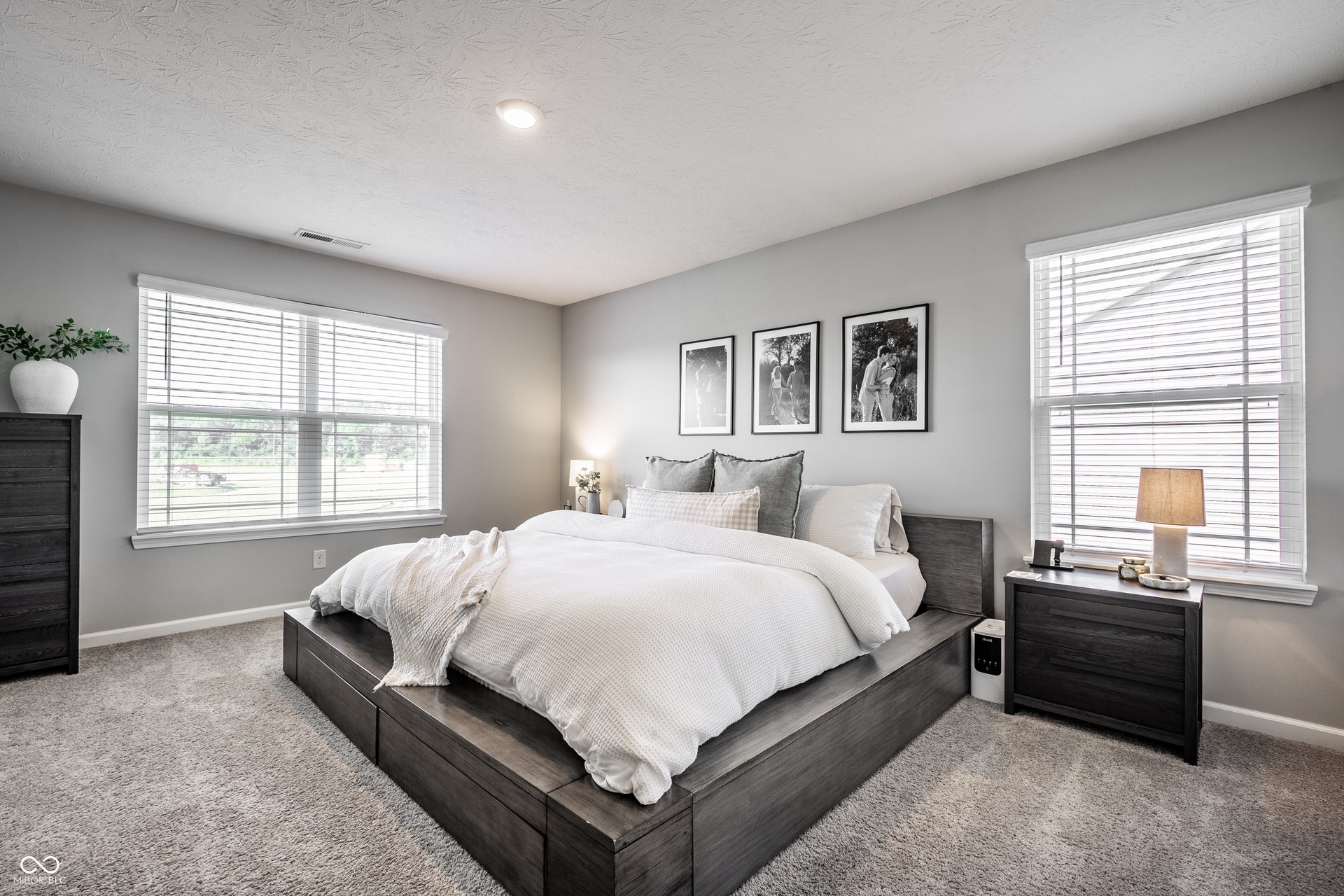 Primary suite