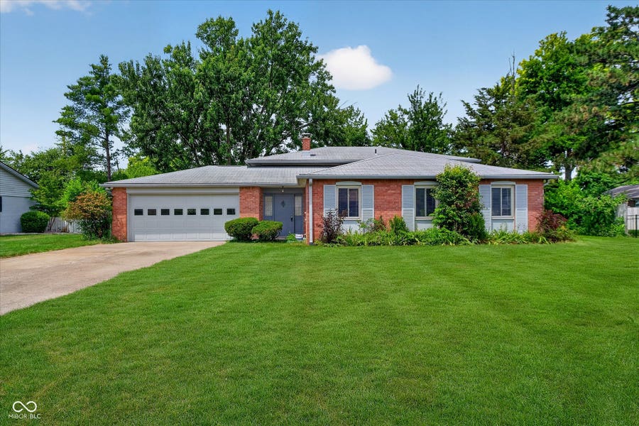 Property photo for 5428 Brendon Park Drive, Indianapolis, IN
