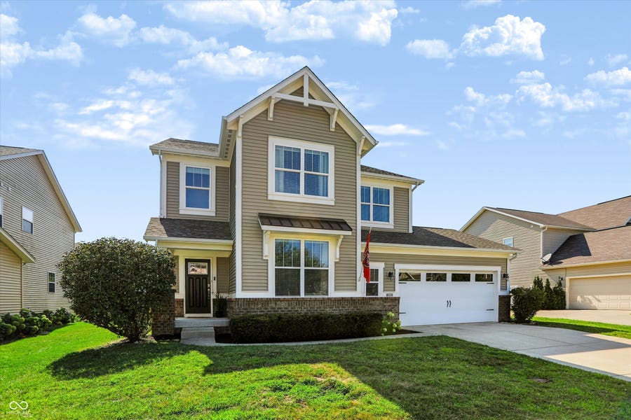 Property photo for 7808 Hedgehop Drive, Zionsville, IN