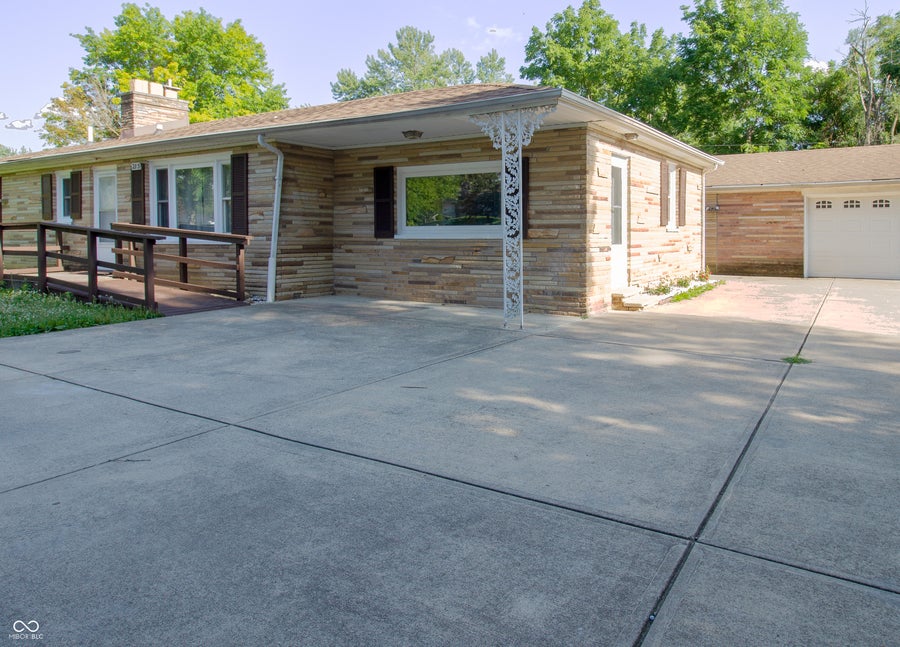 Property photo for 235 W Huntstead Lane, Indianapolis, IN