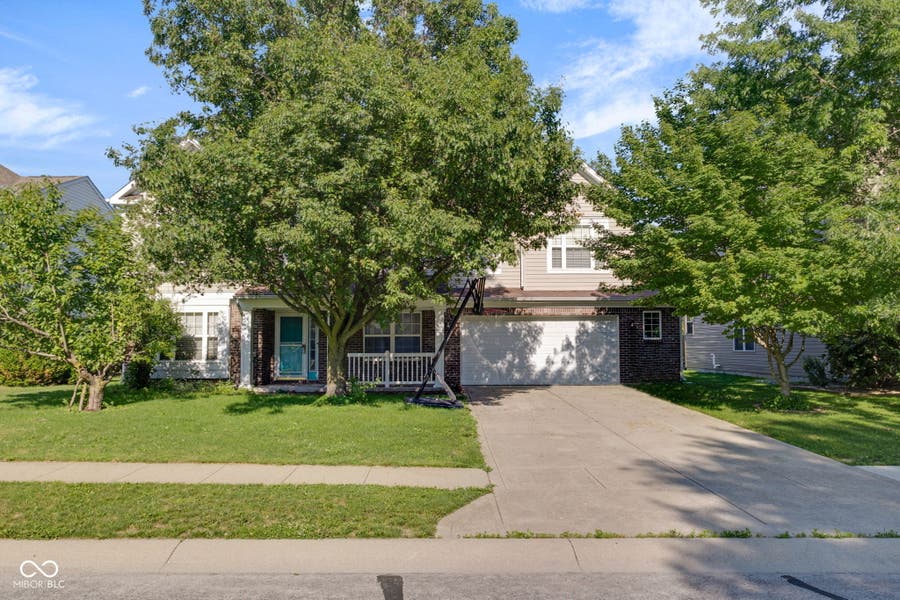 Property photo for 6553 Hunters Ridge S, Zionsville, IN