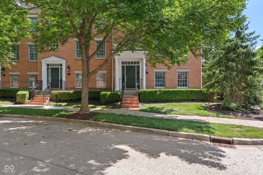 Property photo for 12735 Edgemont Way, Carmel, IN