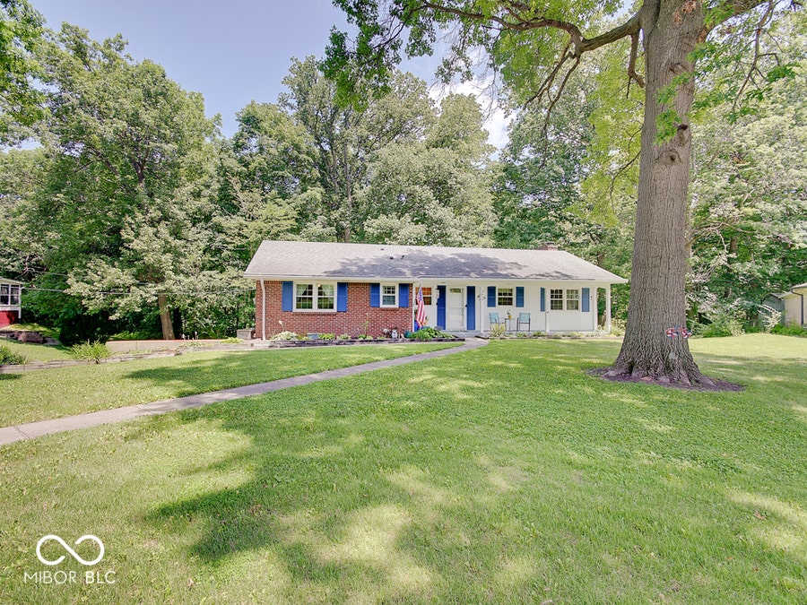 Property photo for 3639 Pinecrest Road, Indianapolis, IN
