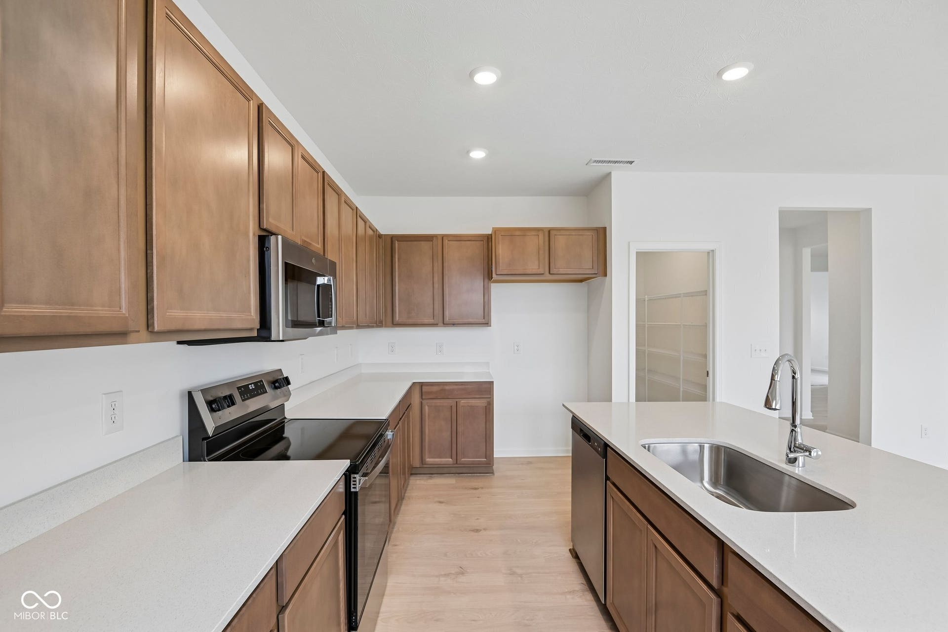 434 Chester Lane - Ready Now