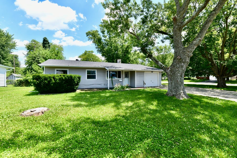 Property photo for 581 Northgate Drive, Greenwood, IN