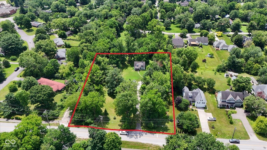 Property photo for 1305 E 106th Street E, Indianapolis, IN