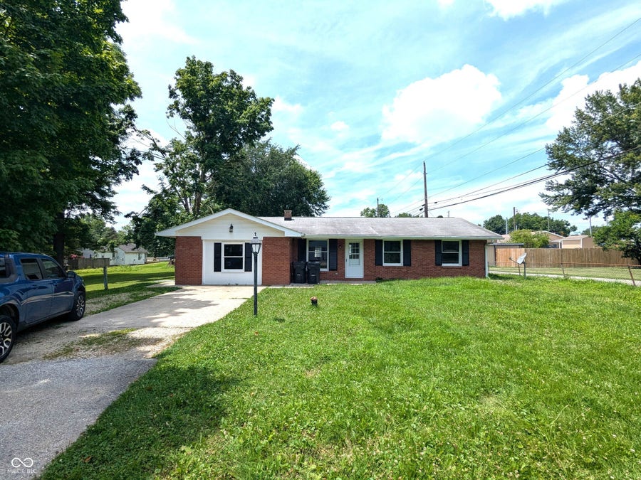 Property photo for 6733 S Cross Street, Pendleton, IN