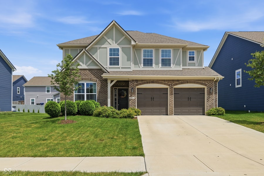 Property photo for 5693 Terracotta Trace, McCordsville, IN