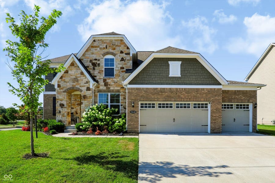 Property photo for 15648 Byrding Drive, Westfield, IN