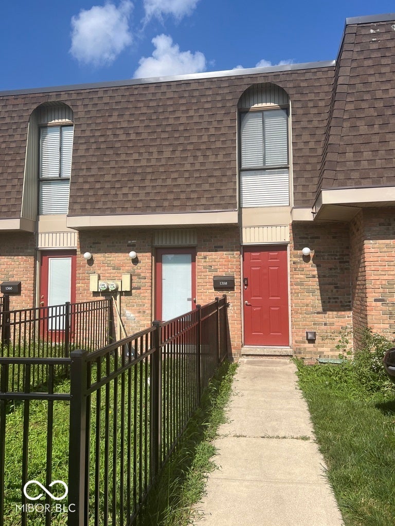 Property photo for 1358 Tishman Lane, Indianapolis, IN
