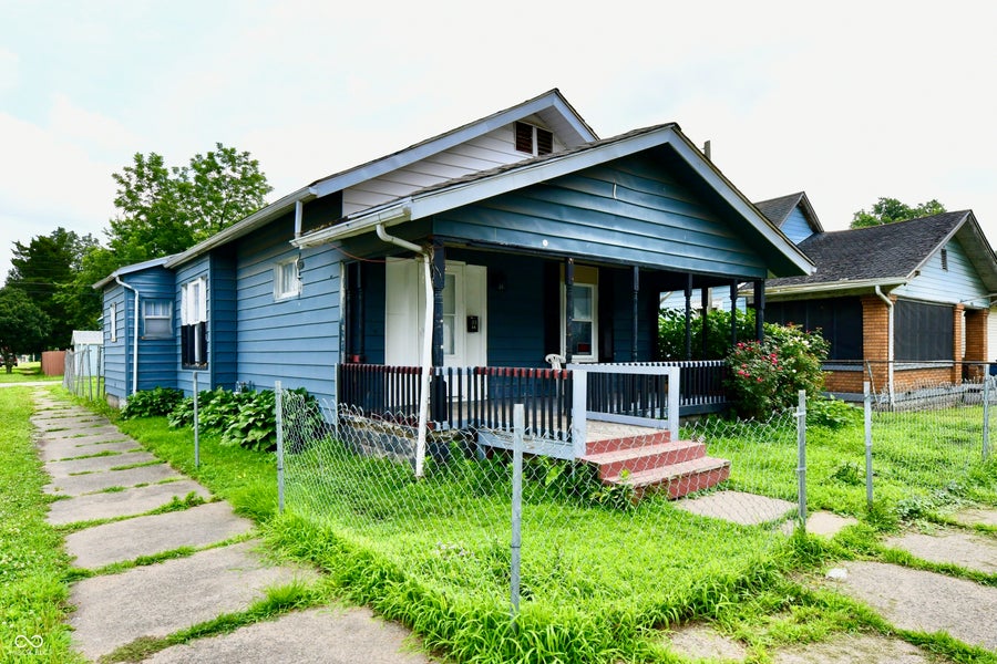 Property photo for 1538 S 17th Street, Terre Haute, IN