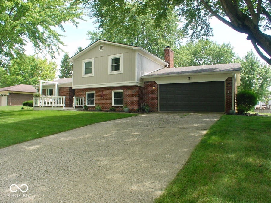 Property photo for 34 Riverview Court, Greenfield, IN