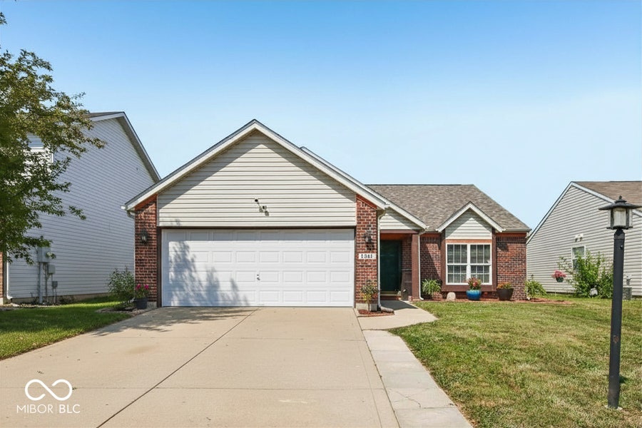 Property photo for 6641 Crestwell Lane, Indianapolis, IN