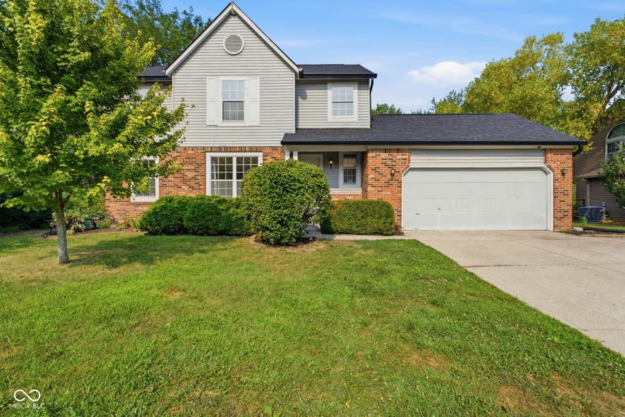 Property photo for 7556 Lippincott Way, Indianapolis, IN