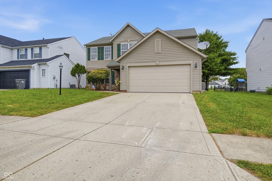 Property photo for 6659 Crestwell Lane, Indianapolis, IN