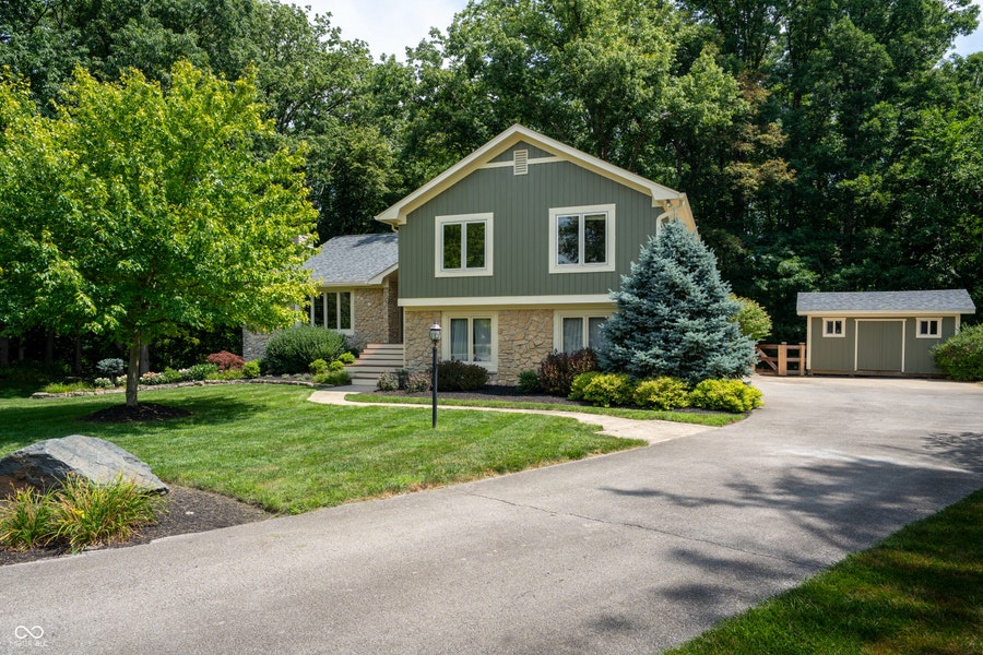 Property photo for 15229 Shoreway East Court, Carmel, IN