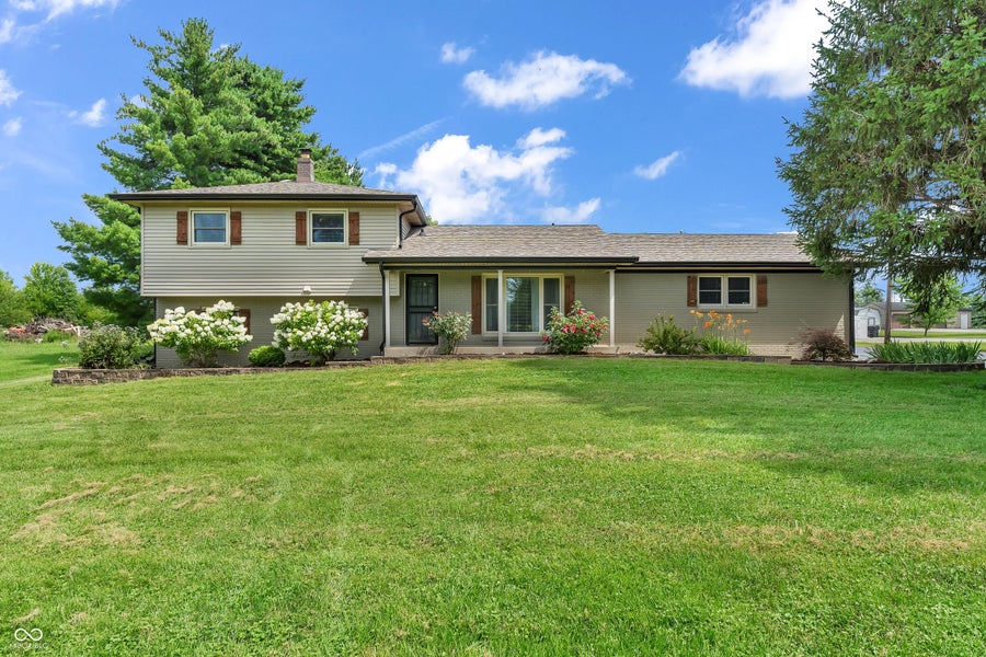 Property photo for 9570 Vandergriff Road, Indianapolis, IN