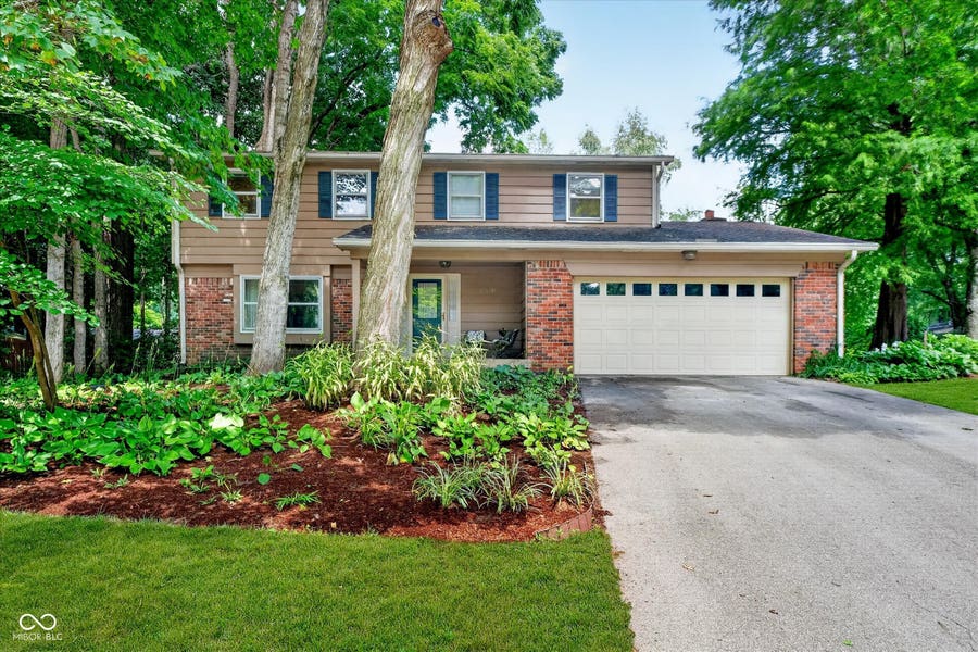 Property photo for 11116 Wood Court, Carmel, IN