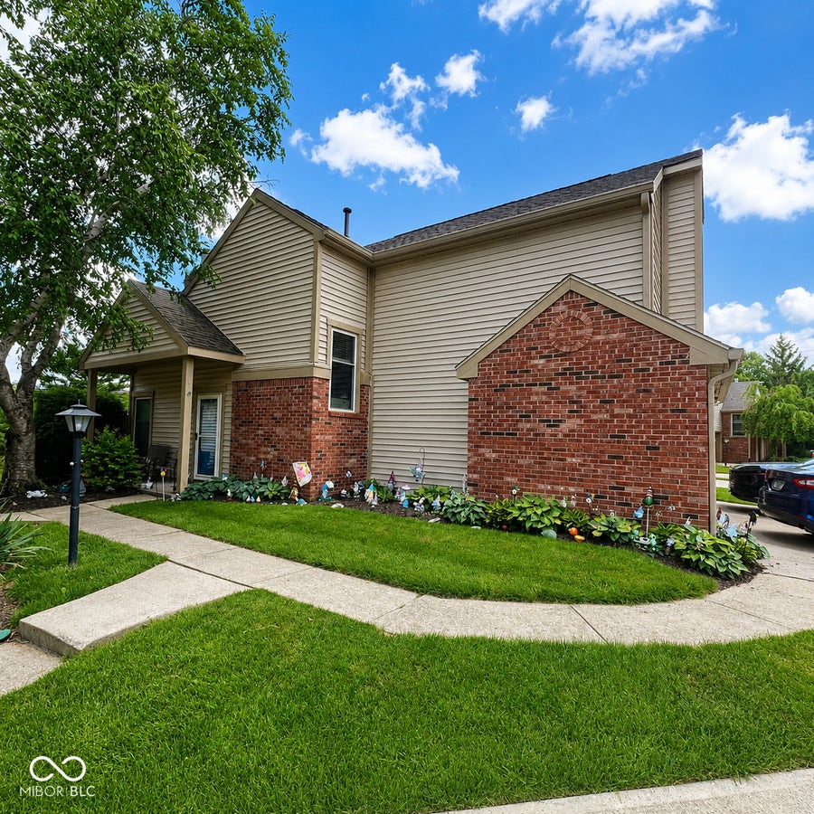 Property photo for 3039 Bayberry Court W, Carmel, IN
