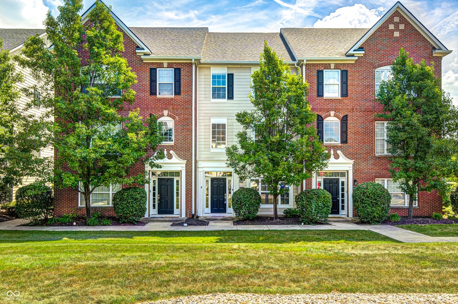 Property photo for 2342 The Springs Drive, Indianapolis, IN